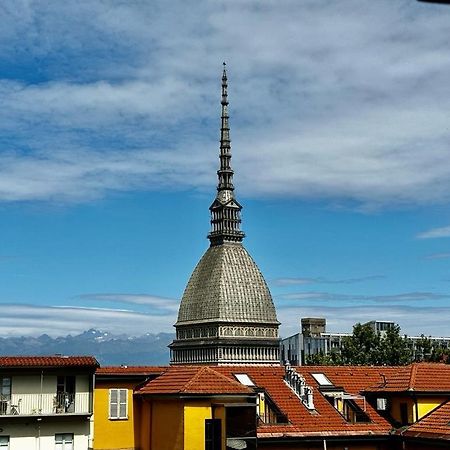 Le Finestre Sulla Mole Apartment Торино Екстериор снимка