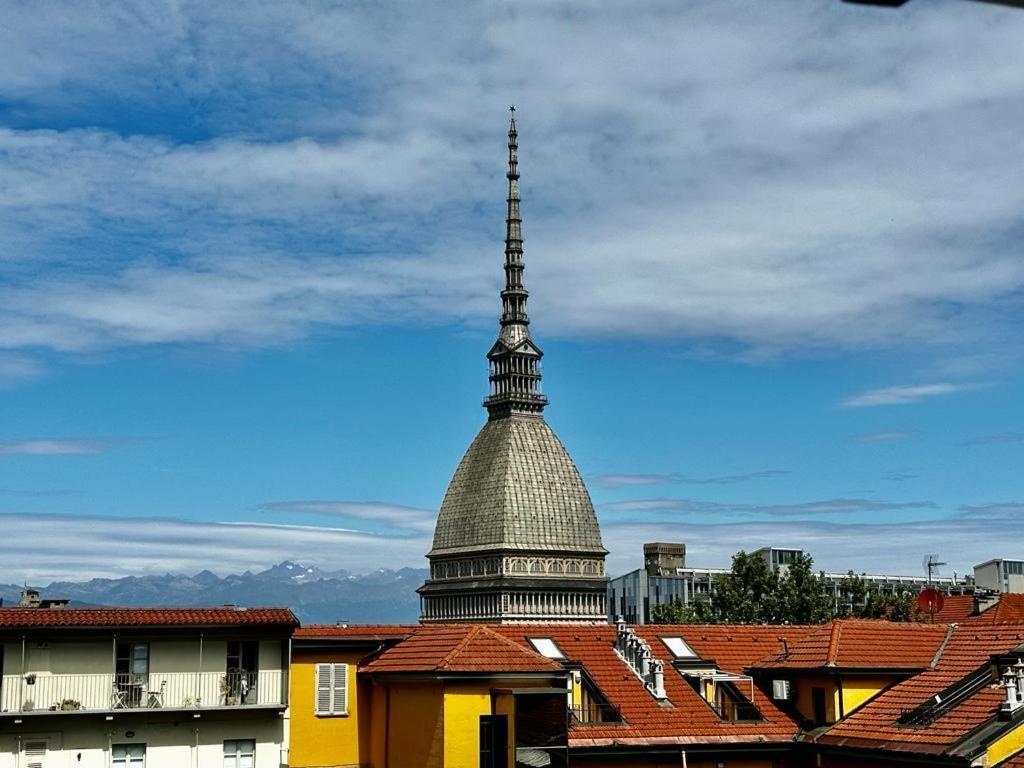 Le Finestre Sulla Mole Apartment Торино Екстериор снимка